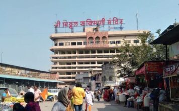 Pandharpur News – वारीच्या नियोजनात VIP दौऱ्याचा व्यत्यय, अधिकाऱ्यांसह सामान्य वारकऱ्यांची दमछाक