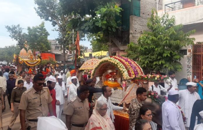 gajanan-maharaj-palkhi
