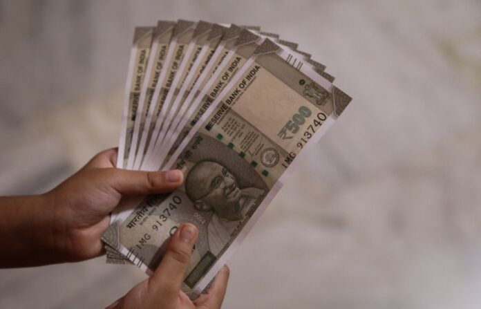 500 rupees