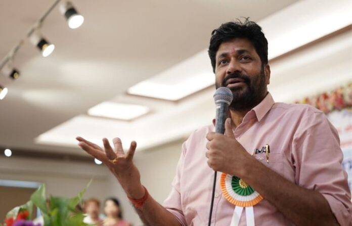bachchu kadu