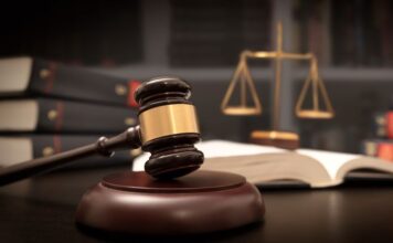 अपघातातील मृताच्या वारसांना 1 कोटीची नुकसानभरपाई