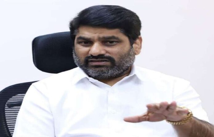 satej patil