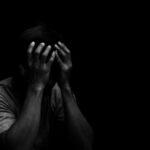 झाडाला गळफास घेऊन वारकऱ्याने आयुष्य संपवले