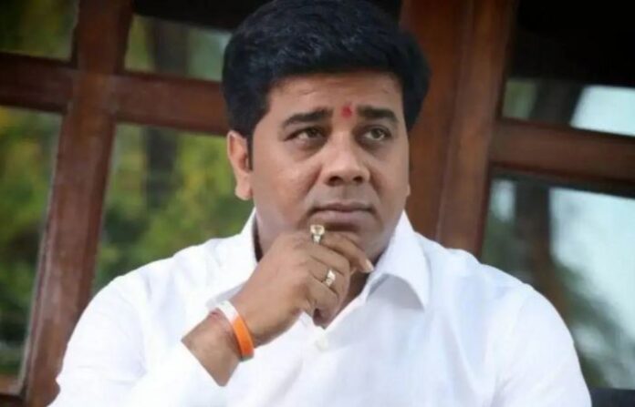 AVINASH JADHAV