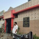 मुंबईत नागरी सुविधांची बोंब, 46 पुरुषांसाठी एक शौचालय; महिलांचीही प्रचंड गैरसोय; तक्रारीत 70 टक्के वाढ