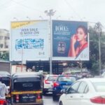 टेरेस, कंपाऊंड वॉलवर होर्डिंग उभारण्यास मनाई; घाटकोपर बेकायदा होर्डिंग प्रकरणाच्या चौकशी अहवालात शिफारस, 40 बाय 40 फूट आकारालाच मान्यता, एक महिन्यात कार्यवाहीचे निर्देश