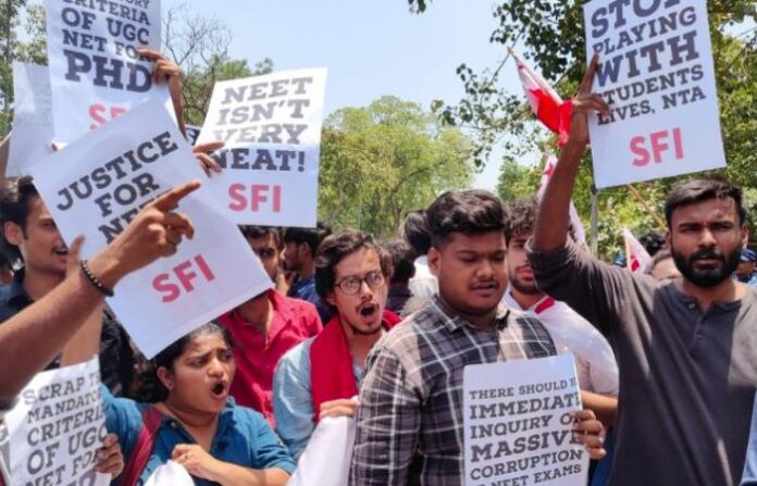 neet ug paper leak protest
