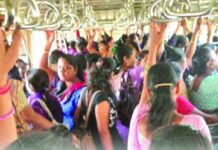 लोकलमध्ये महिलांच्या डब्यात सीसीटीव्ही, पुश टू टॉक बटण