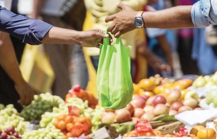 plastic bag use in market