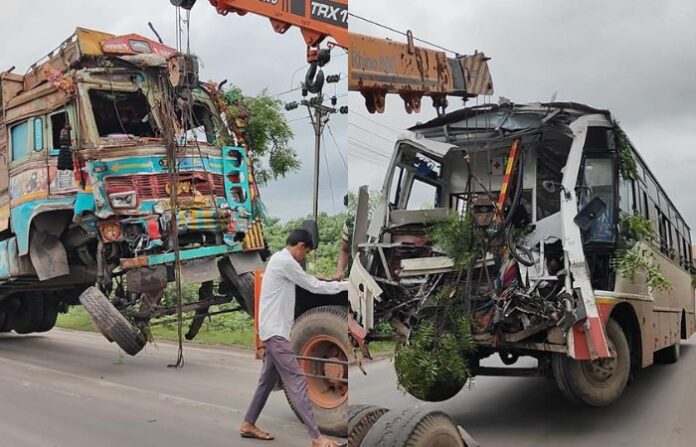 Jalna Accident
