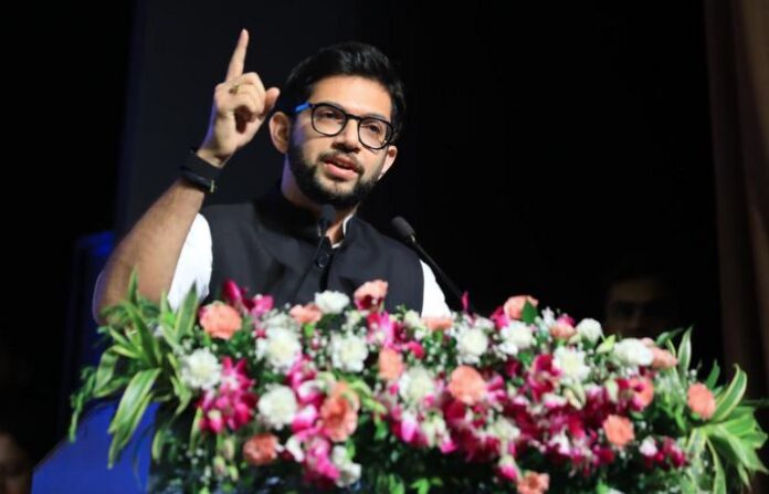 aaditya thackeray shanmukhananda hall