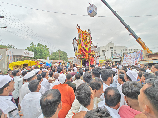 godad maharaj rathyatra