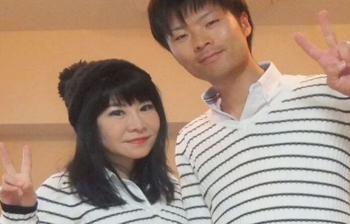 japan couple