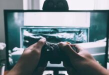 लेख – जिवावर बेतणारे ऑनलाइन गेम्स!