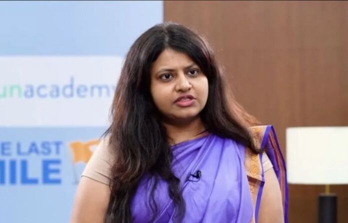 pooja khedkar