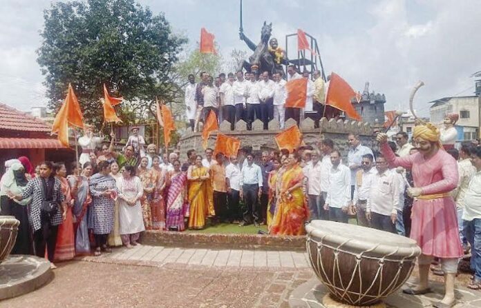 protest of mahavikas aaghadi in ratnagiri