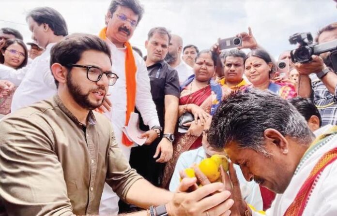 Aaditya Thackeray Farmers