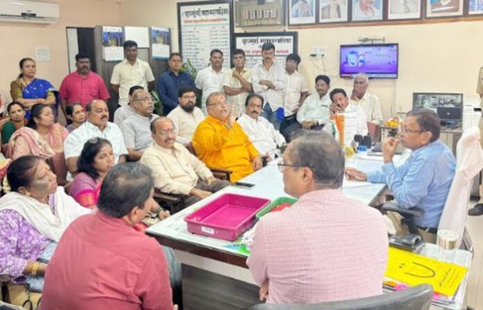Shiv sena girgaon
