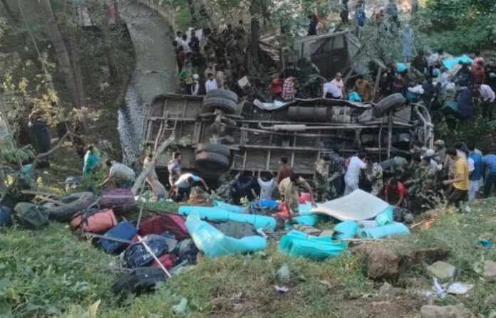 kashmir bus accident