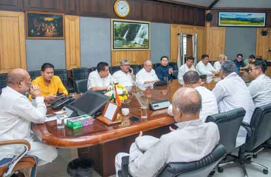 manipur-cm-meeting