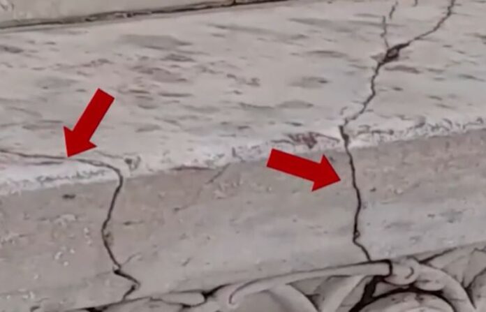 multiple-cracks-appear-on-taj-mahal-after-rain-pounds-agra multiple-cracks-appear-on-taj-mahal-after-rain-pounds-agra