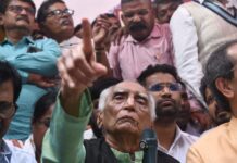 ठसा – डॉ. बाबा आढाव