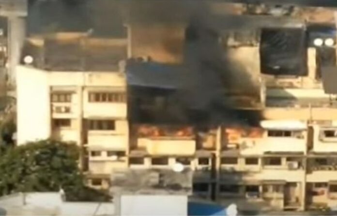 andheri fire