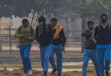 दरमहा 60 हजार फी पण शाळेत एअर प्युरिफायरची सोय नाही, दिल्लीतील विद्यार्थ्यांचे आरोग्य धोक्यात; शिक्षिकेची पोस्ट व्हायरल