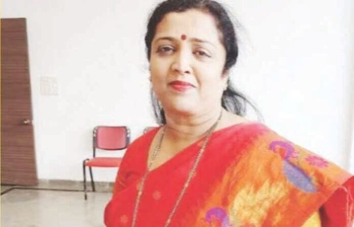 manisha waikar
