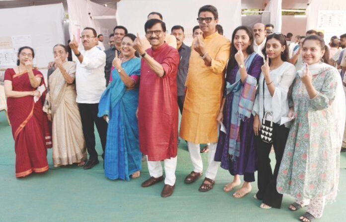 sanjay raut family