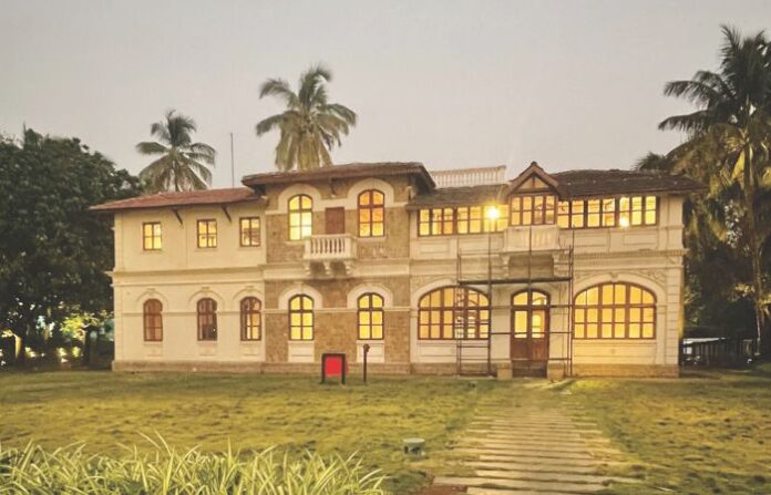 smarak shivsena pramukh