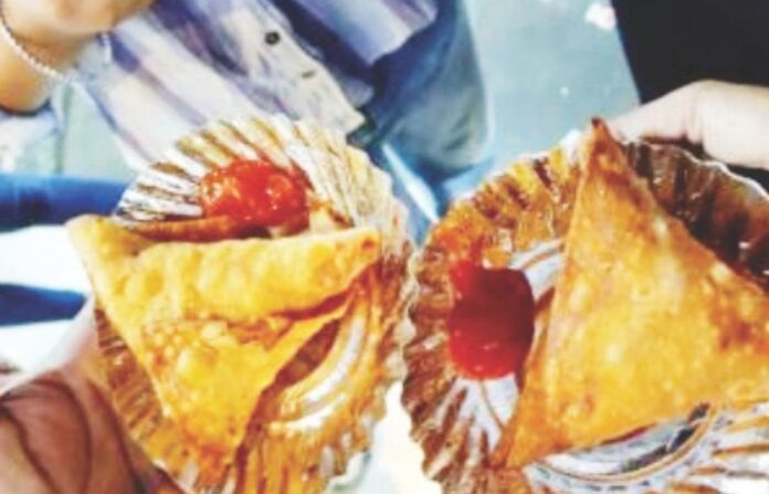 Blade In Samosa