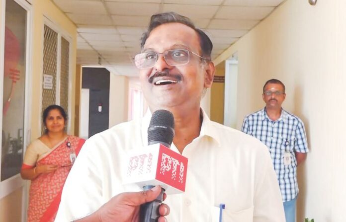 V Narayanan