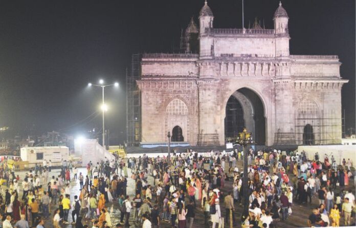 mumbai gate of india