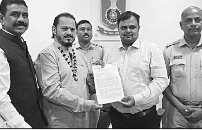 shivsainik at rto office