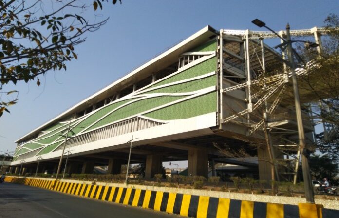 Sant_Tukaram_Nagar_metro_station (1)