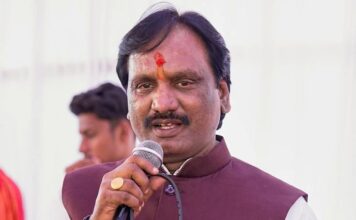 ना बैठक लावणार, ना खडसावून जाब विचारणार! समृद्धी महामार्गावर दरोड्यानंतर अंबादास दानवे यांचा मुख्यमंत्री फडणवीसांवर निशाणा