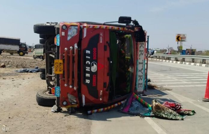 eicher tempo accident