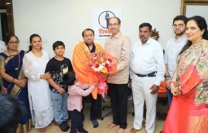 suraj chavan meet uddhav thackeray