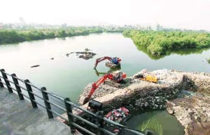 thane creek