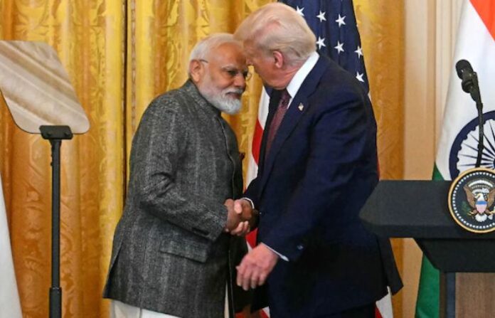 ूtrump modi