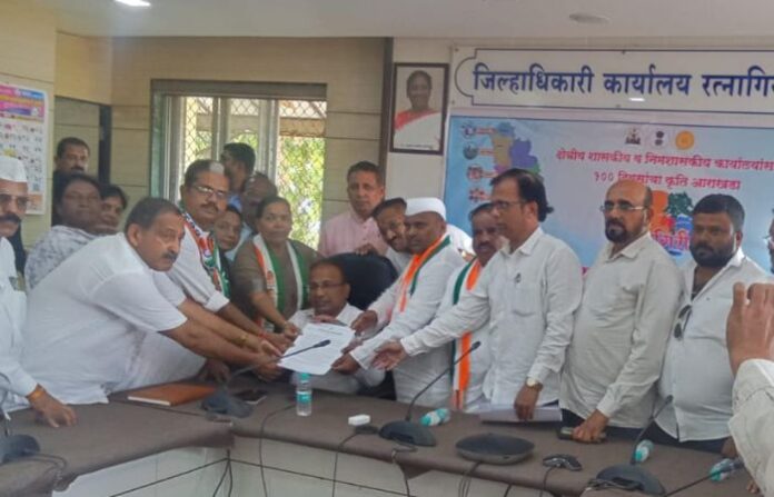 Congress Protest in Ratnagiri (1)
