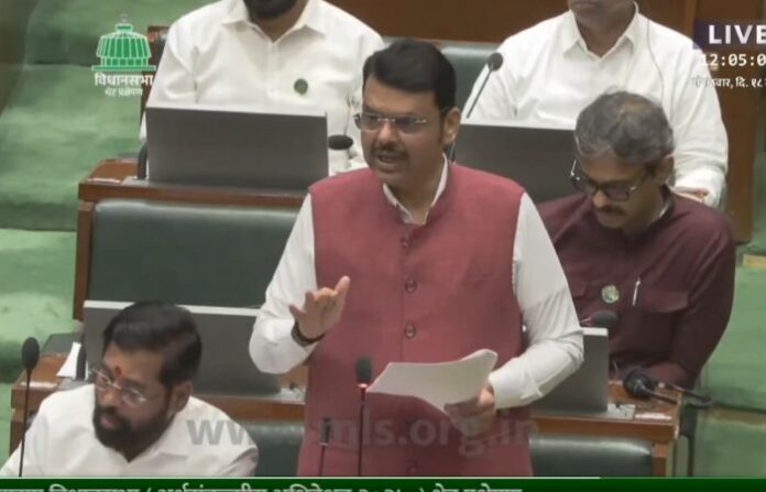 devendra fadnavis nagpur dangal