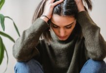 हे करून पहा – सकाळी उठल्यानंतर डोके दुखते का?