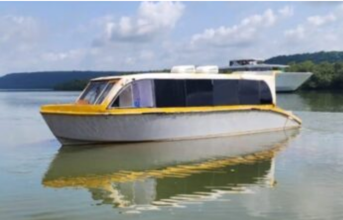 speedboat