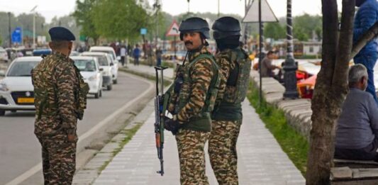 Security personnel maintain vigil near Dal Lake amid high alert following Pahalgam terror attack