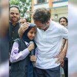 पूंछमधील पीडितांना राहुल गांधींनी दिला धीर, शालेय विद्यार्थ्यांशीही साधला संवाद