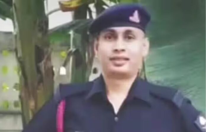 dinesh kumar 21