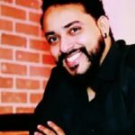 ठसा -दुर्गेश सुखठणकर