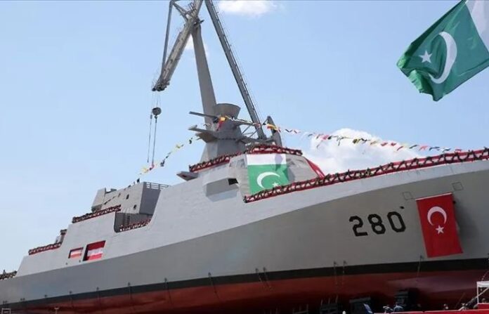 pakistan ships1